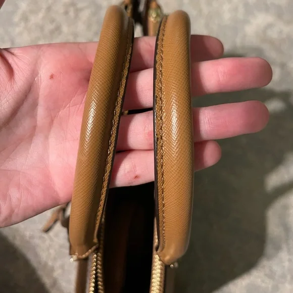 Tory Burch Robinson - Picture 5 of 6